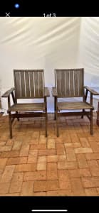 Wanted outdoor wooden chairs