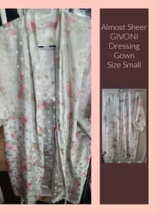 Givoni Dressing Gown