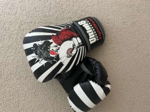 Boxing Gloves, women, black with print