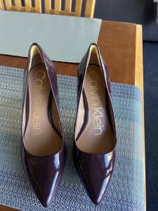 Calvin Klein Patent leather heels - size 6