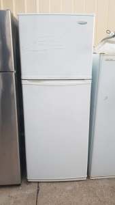 WESTINGHOUSE 392LTS WHITE TOP MOUNT REFRIGERATOR