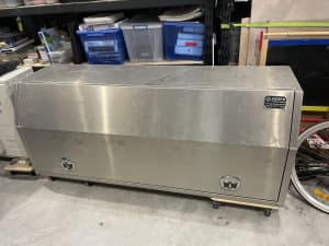 Aluminium toolbox