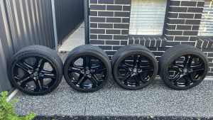 4 x Genuine Holden VF SS-V Redline black rims wheels new tyres