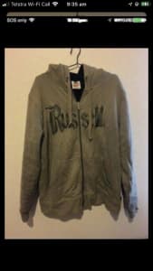 RUSSELL Hoodie Men Small Size Like New in excellent condition $25
