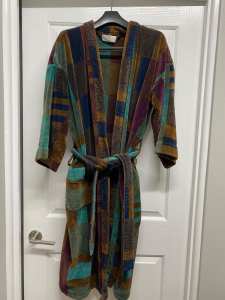Mens Bill Blass Heavy Brazilian Made Robe - One Size