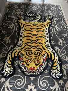 Raw emotions tiger rug