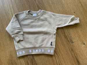 Bonds Unisex Sweatshirt - Size 000 (0-3 months) - Near New