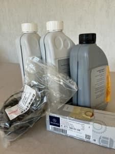 Antifreeze agent concentrate, engine oil, oil filter for Mercedes Benz