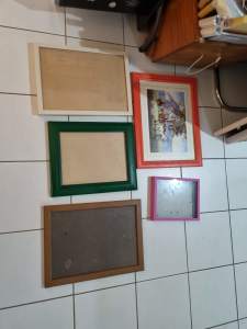 Picture frames x 5