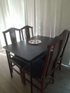 Dining room table And chairs