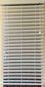 Venetian Blinds White - 120cm by 145cm - Good Working Condition