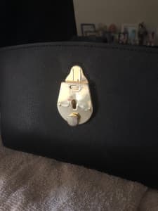 $35 female Calvin Klein handbag