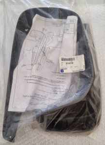 (BRAND NEW) Commodore Sedan Rear Moulded Mudflaps