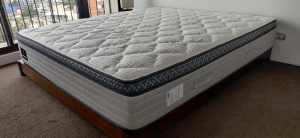 King Size Mattress - Excellent Conditions