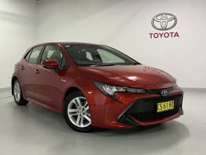 2018 Toyota Corolla Ascent Sport Hybrid Volcanic Red Automatic Hatchback