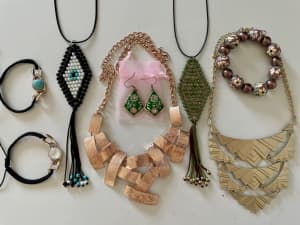 NEW Jewellery Bundle $10