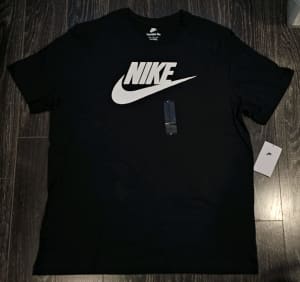 Nike Tshirt Mens Extra Large XL