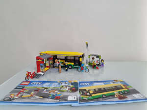 LEGO CITY BUS STATION SET 60154