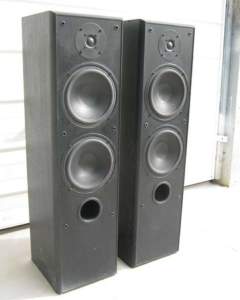 Fleetwood Stereo Speakers