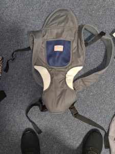 Baby carrier perfect condition only used for one day 