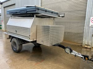 Camper-Trailer with Rooftop Tent
