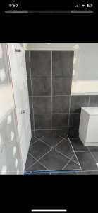 PROFESSIONAL AND CHEAP TILER AVAILABLE NOW!!
