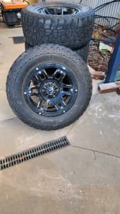 4x4 rims and tyres 