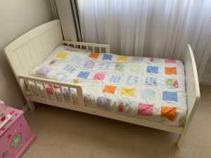 White toddler bed with mattress and quilt cover - $80