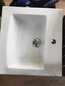 Hand basin sink/ Porcher (recce)