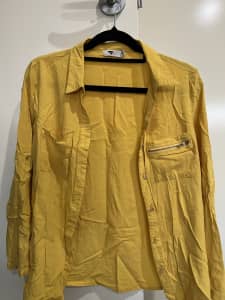 Yellow shirt from tempt