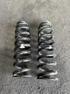 200 series Land Cruiser front coil springs ,50 mm lift