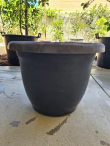 Dark Grey Pot 32L