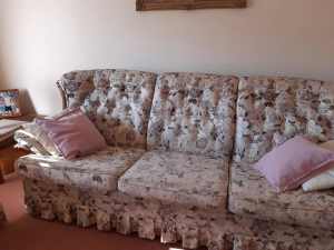 FREE LARGE 3 SEATER FLORAL LOUNGE PLUS 2 CHAIRS