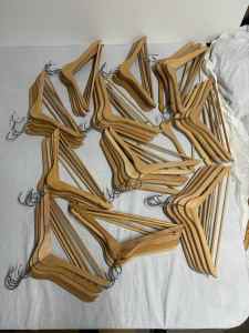 Premium Quality Wooden Coat Clothing Hangers x 55 **QUICK SALE**