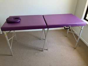 Massage table / Beauty Therapy Table