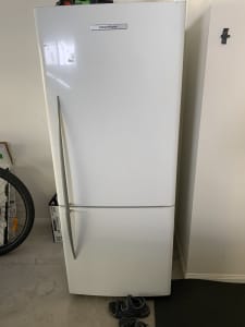 Fisher & Paykel fridge - 373 Litres 
