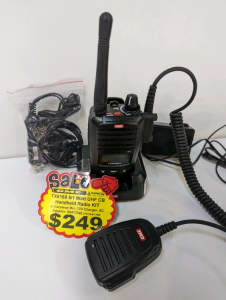 GME TX6160 5/1 Watt UHF CB Handheld Radio Kit (w Accessories)