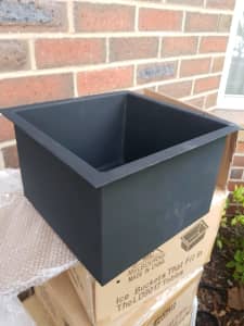 Ice buckets that fit in The LD9017 Tables