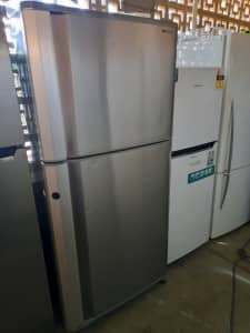 Can deliver, fridge and washing machine for sale