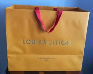 LOUIS VUITTON Authentic Portrait Shopping Bag 19.25x16 x9 inches, Bags, Gumtree Australia Gold Coast City - Carrara