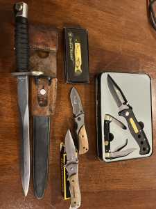 Smith &Wesson and Browing and Buck collectables
