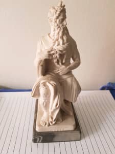 Moses sculpture 