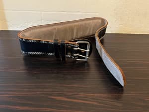 LEATHER WEIGHT LIFTING BELT : PADDED BACK AREA - pickup 3163 or POST