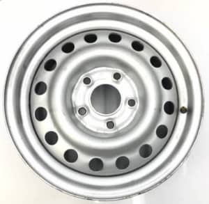 Wanted: WTB x2 Commodore Chaser Wheels 15” x 7”