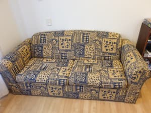 Fold out couch / sofa