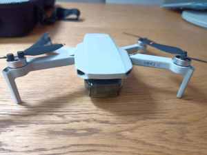 Drone dji mini 2 se fly more combo 