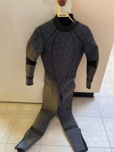 7mm bare full length wetsuit