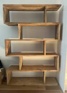 Mango wood geometric bookcase / bookshelf GC