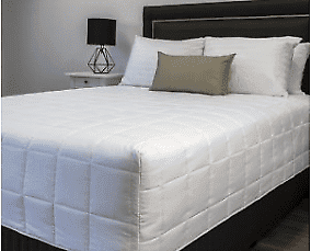 Bedcovers - Queen Captop perfect for BNB normally $120, Special $60
