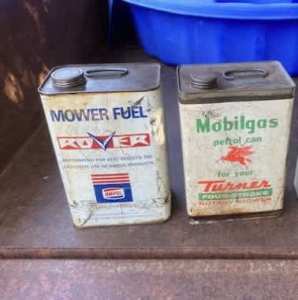 2 Vintage 1 Gallon fuel cans - Rover, Mobilgas. Knoxfield.